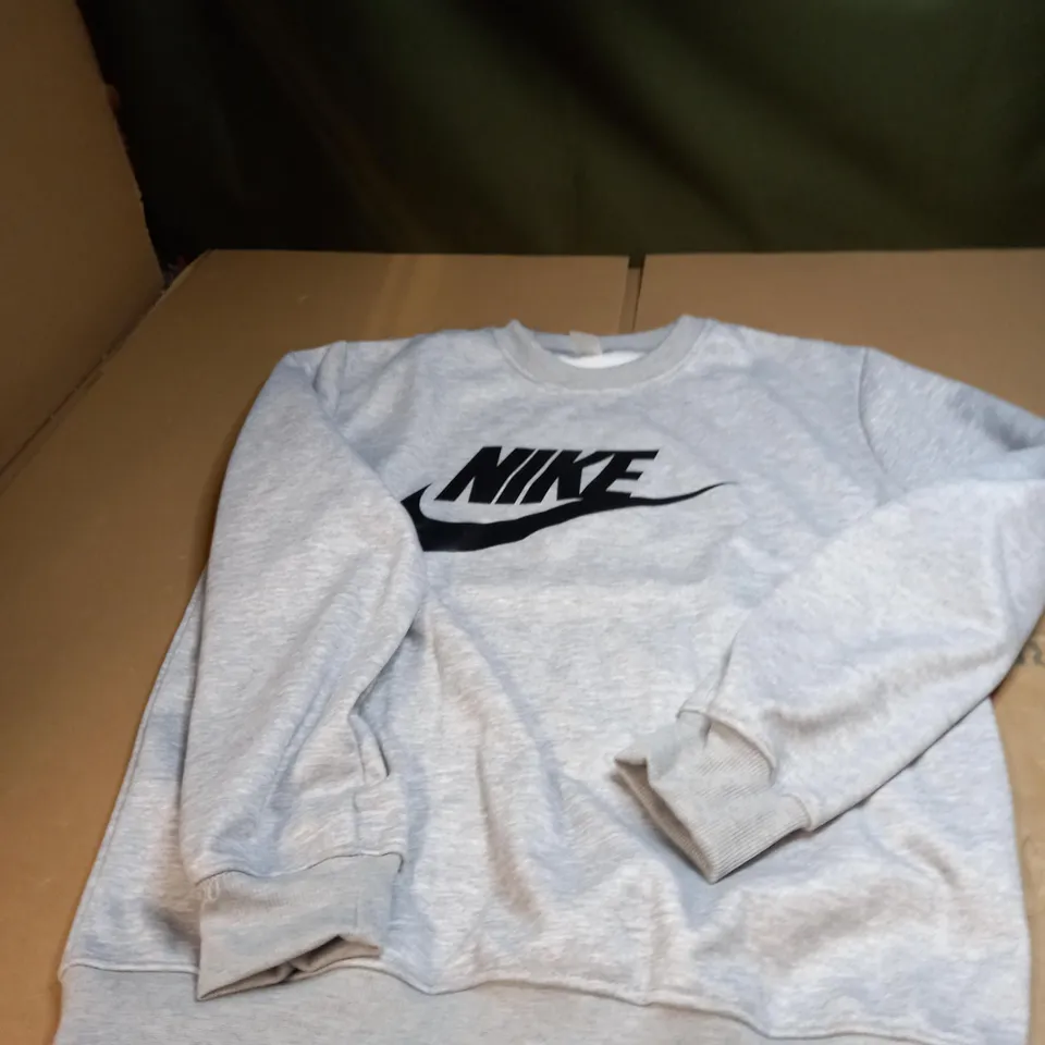 GREY NIKE SWEATER SIZE S 