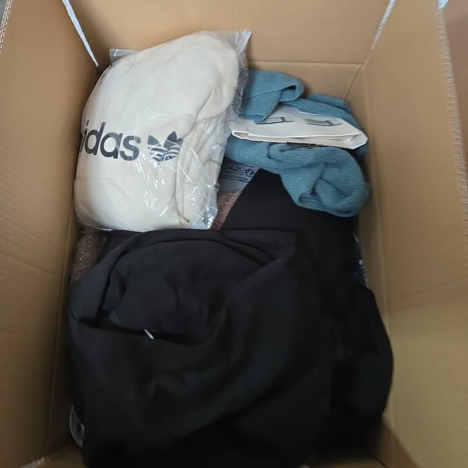 LARGE BOX OF ASSORTED CLOTHING ITEMS IN VARIOUS SIZES, STYLES AND COLOUR 