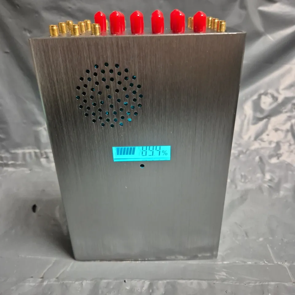 PROFESSIONAL PORTABLE SIGNAL DETECTOR SERIAL NUMBER C2409278