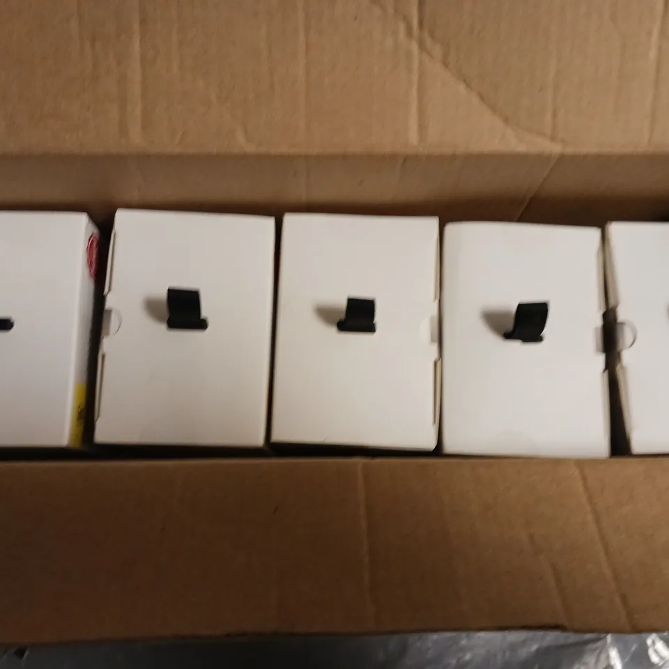 5 BOXED AND SEALED BASEUS MOUTH CAR MOUNT