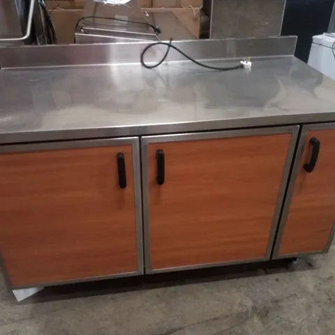 REFRIG XR60” BACKLINE COUNTER FRIDGE