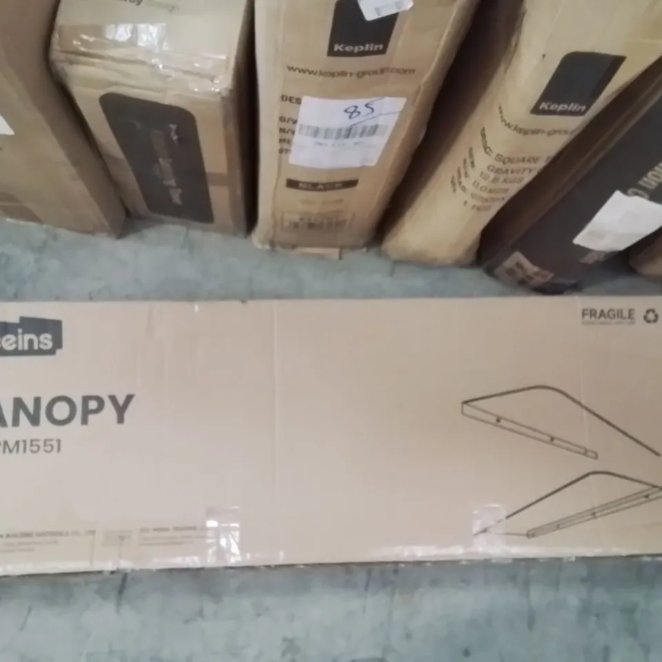 BOXED DAKOTA FIELDS 100CM W X 43CM D PLASTIC COVER RETRACTABLE DOOR/WINDOW AWNING (1 BOX)