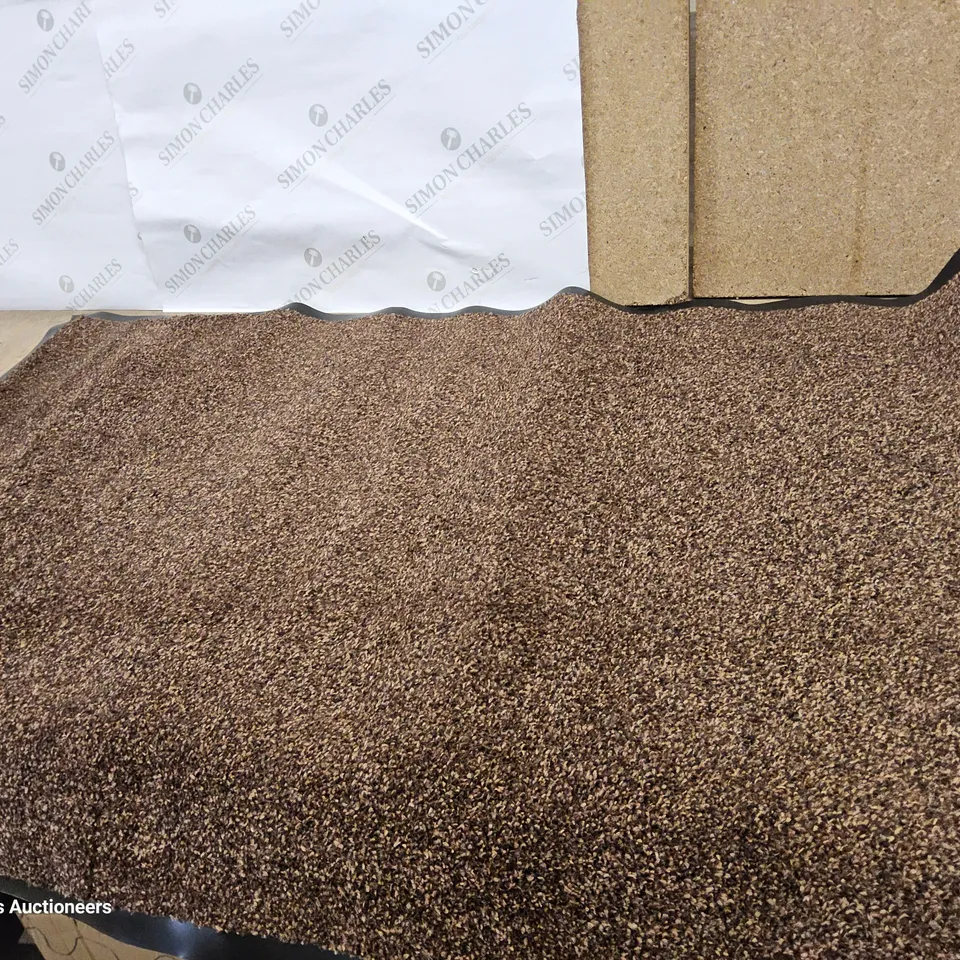SKID KITCHEN MAT BROWN 80 × 120