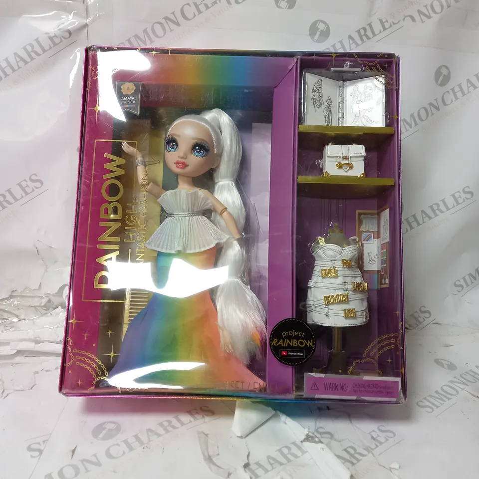 BOXED RAINBOW HIGH FANTASTIC FASHION DOLL  RRP £39.99