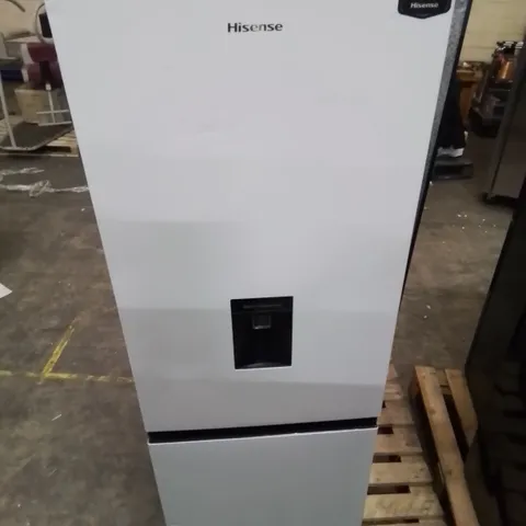 HISENSE FREESTANDING 50/50 FRIDGE FREEZER IN WHITE RB327N4WW1 - UNPROCESSED RAW RETURN