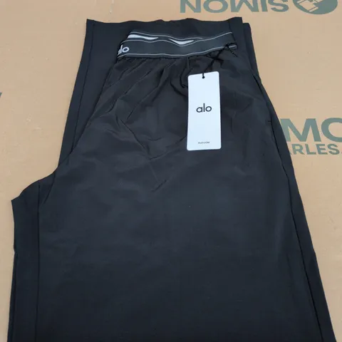 ALO YOGA SUIT UP TROUSER (LONG) – BLACK, SIZE L