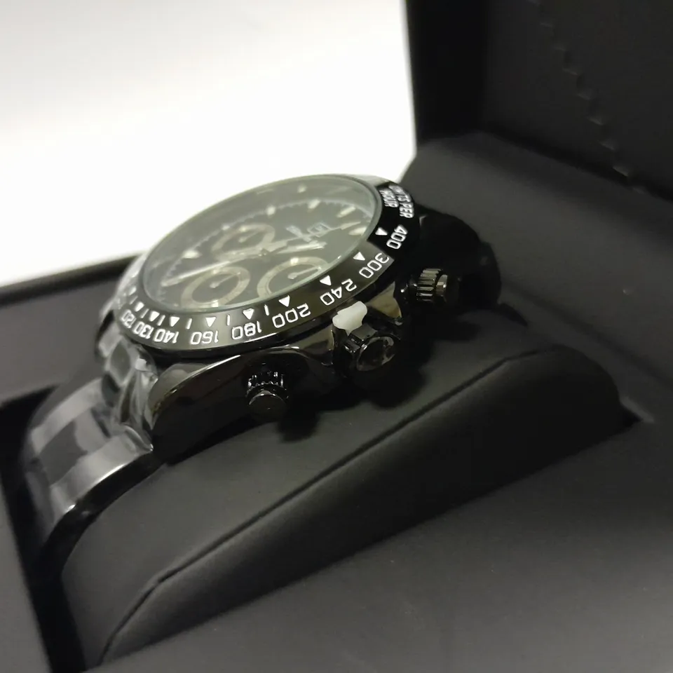 MENS ZIHLMANN & CO BLACK DIAL CHRONOGRAPH WATCH WITH STAINLESS STEEL CASE AND STRAP IN GIFT BOX