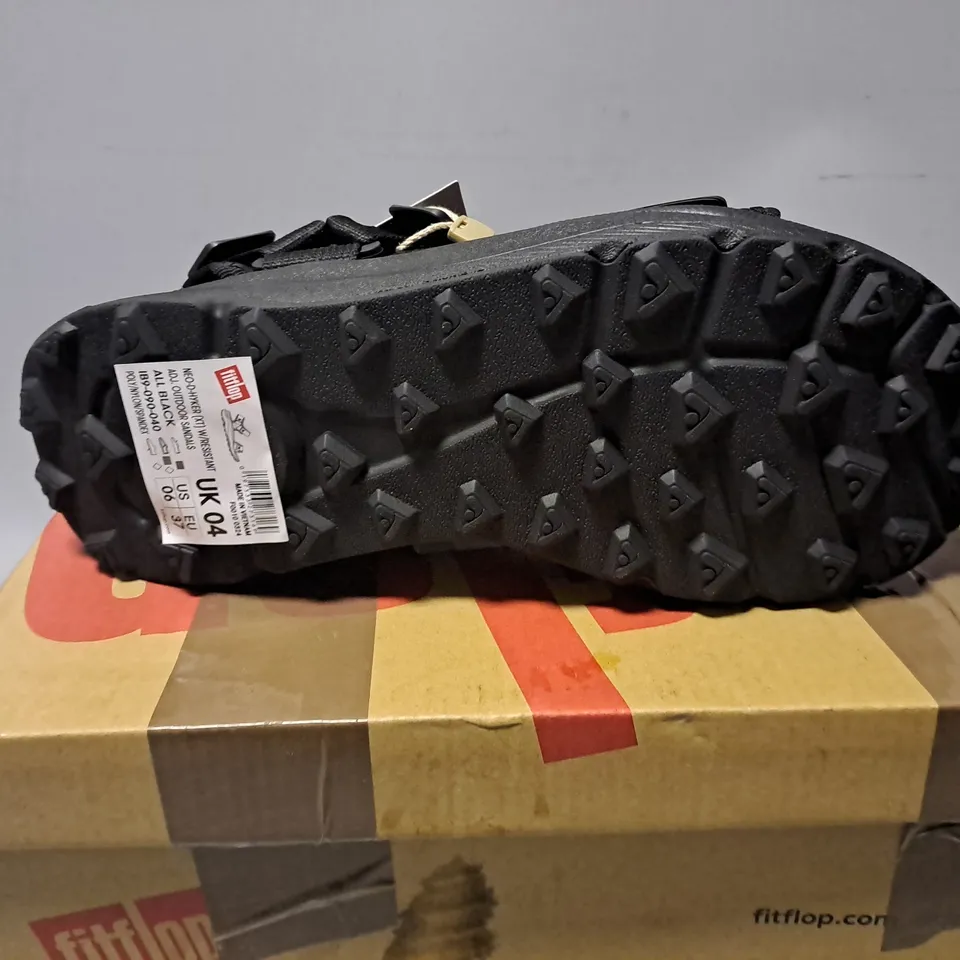 BOXED FITFLOP NEO D HYKER SANDALS - UK 4 