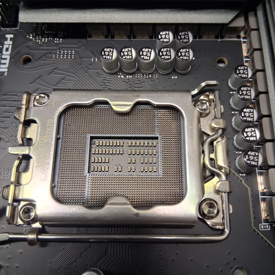 BOXED MSI Z790 GAMING PLUS WIFI INTEL MOTHERBOARD 