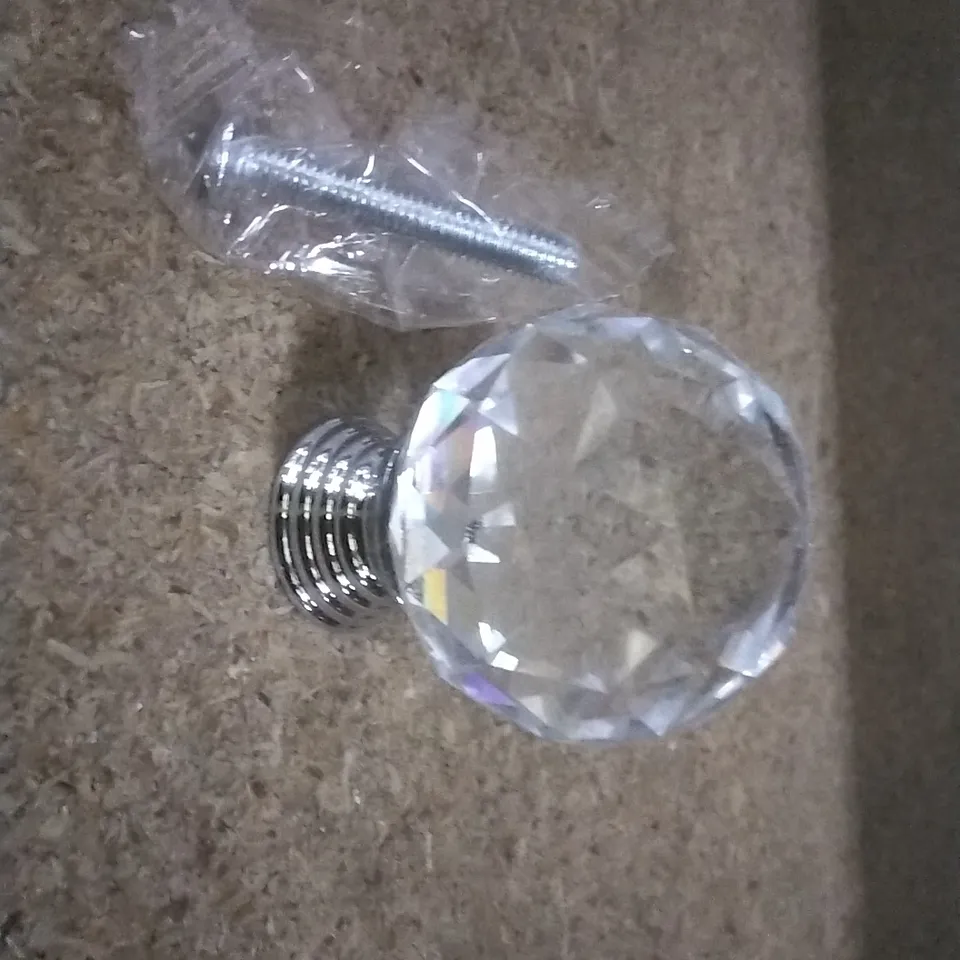 BOXED ROUND KNOB X10