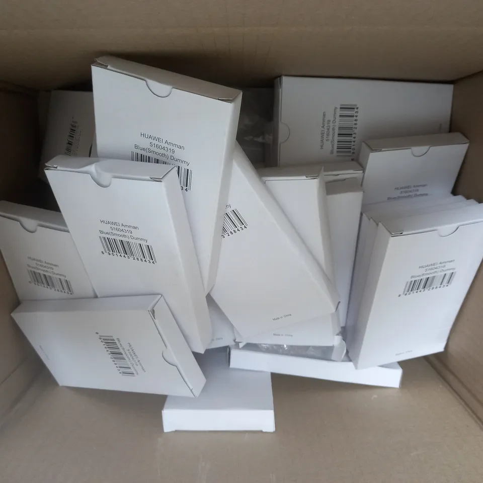 BOX OF APPROX. 30 ASSORTED HUAWEI Y5 2019 DISPLAY PHONES IN BLACK