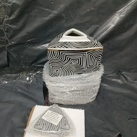 BOXED SMALL BLACK TRI-JAR