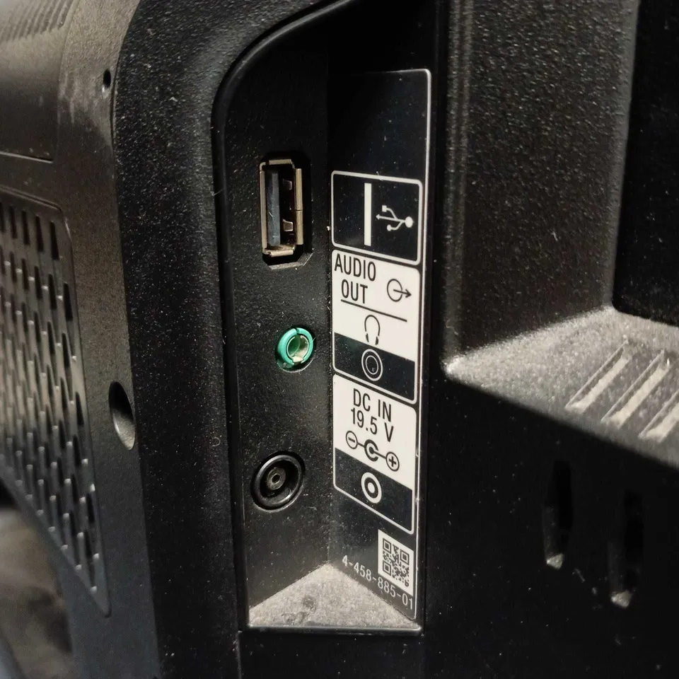 UNBOXED SONY 42" LCD TV - 42W653A