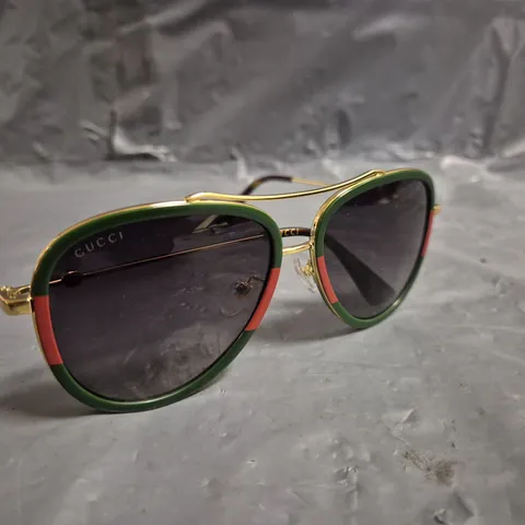 GUCCI AVIATOR SUNGLASSES, MULTI/GREY GRADIENT
