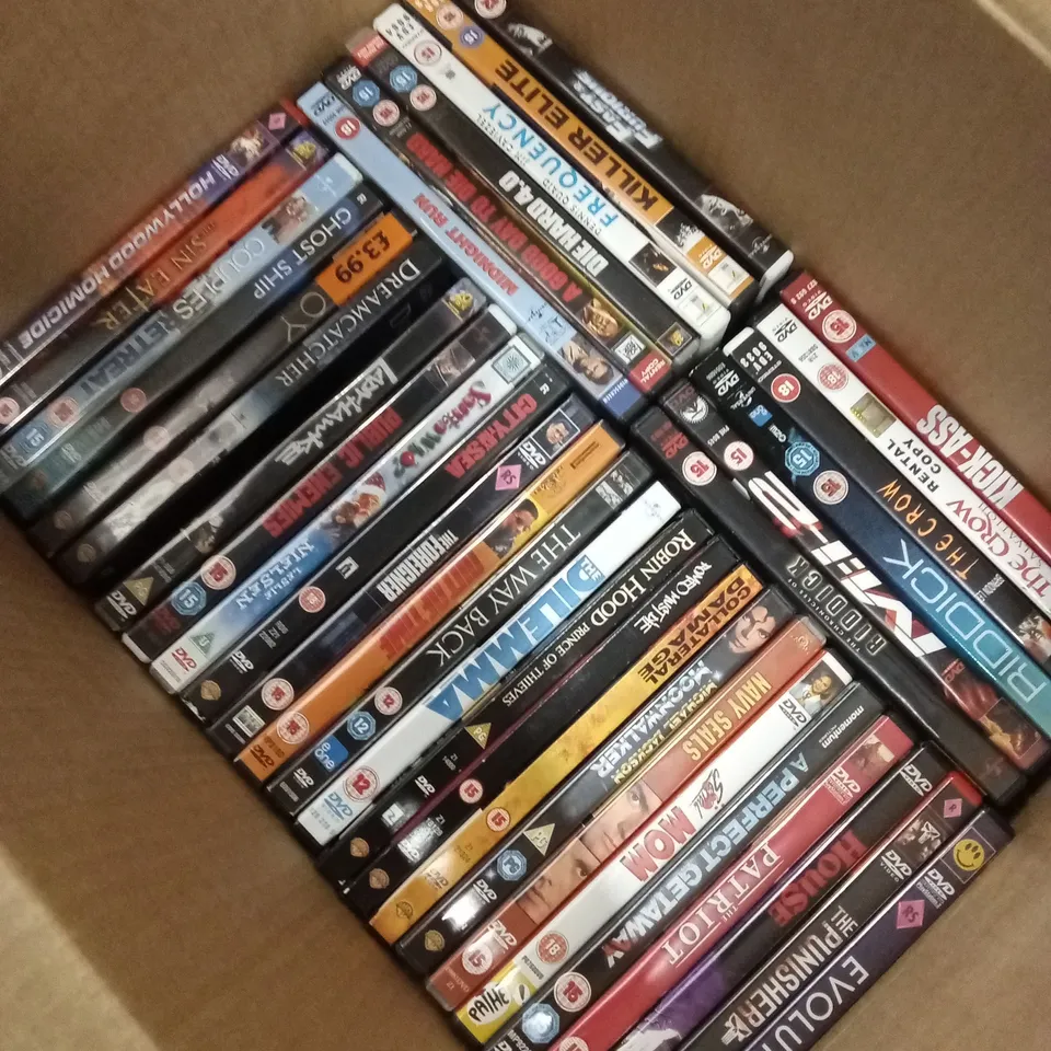 BOX TO CONTAIN A LARGE QUANTITY OF FILMS AND DVDs