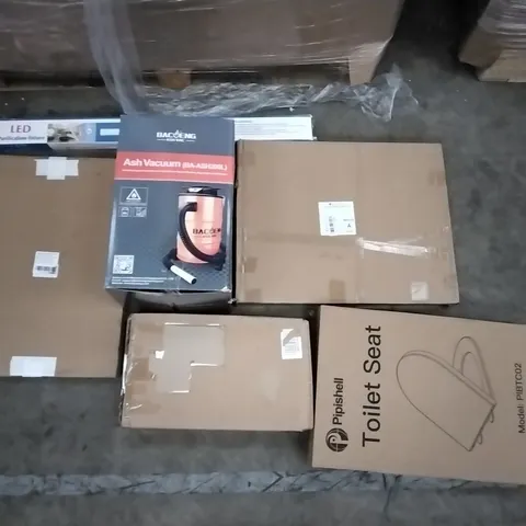 PALLET OF ASSORTED ITEMS INCLUDING PIPISHELL TOILET SEAT, BACOENG ASH VACUUM, LED PURIFICATION FIXTURE, 4 DRAWER STORAGE UNIT, BEDEE SHEEPSKIN RUG, AIR COOLER