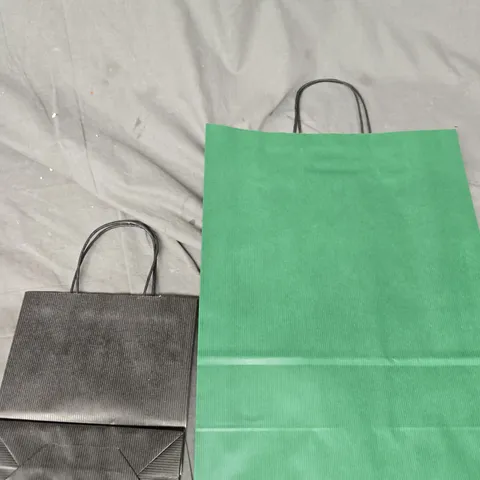 BOX OF ASSORTED PAPER GIFT BAGS IN TWO SIZES 