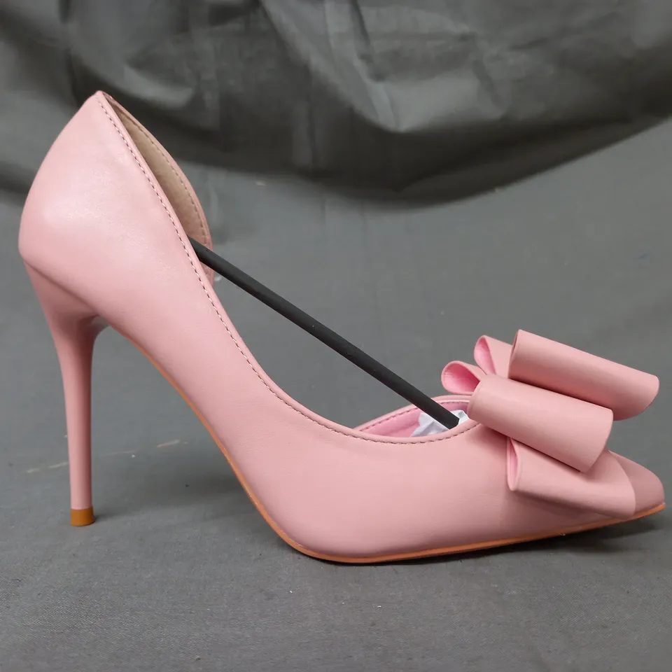 BOXED PAIR OF ELOSHMAN POINTED TOE HIGH HEEL SHOES IN PINK EU SIZE 36