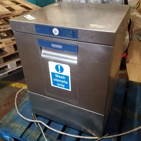HOBART COMMERCIAL DISHWASHER