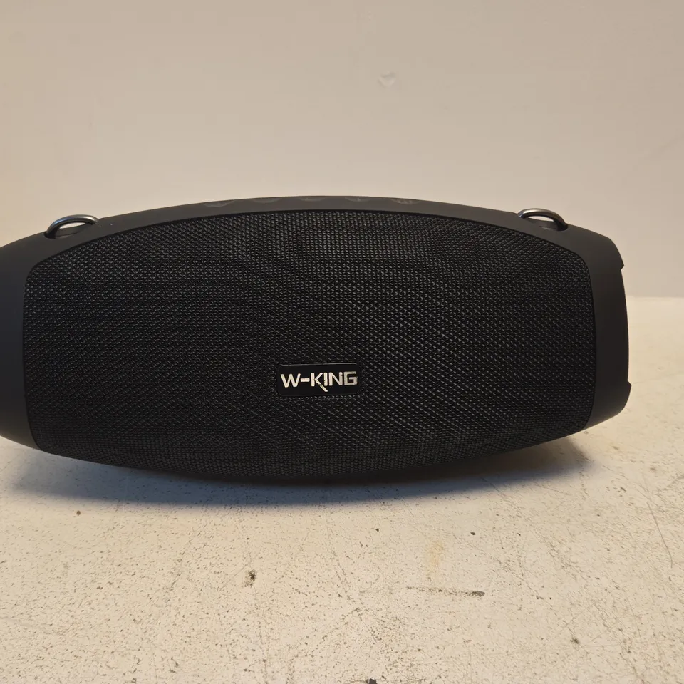 W-KING PORTABLE BLUETOOTH SPEAKER