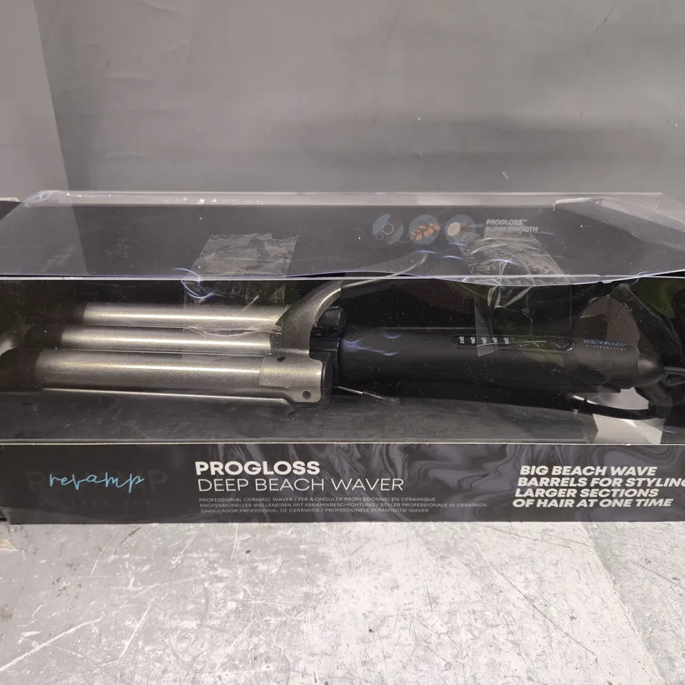 BOXED REVAMP PROGLOSS DEEP BEACH WAVER WV-2000