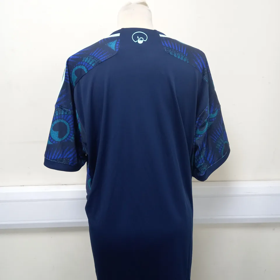LEEDS UNITED FC AWAY SHIRT SIZE XL