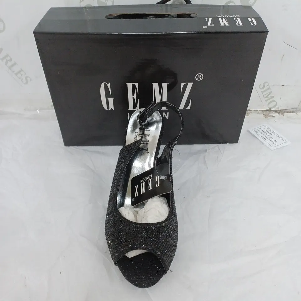 LARGE BOX OF APPROXIMATELY 10 BOXED GEMZ LONDON BLACK JEWELLED OPEN TOE HEEL IN VARIOUS SIZES 