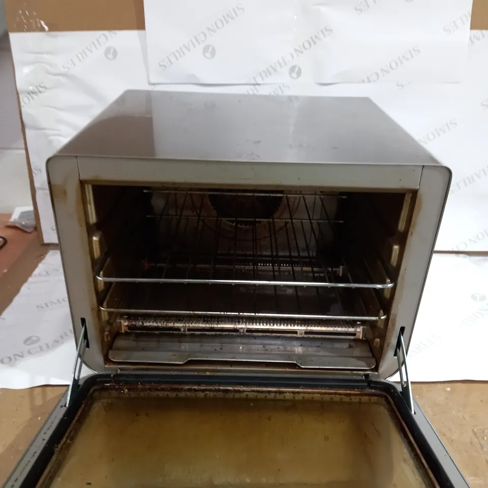 NINJA FOODI COUNTERTOP MULTIFUNCTION OVEN