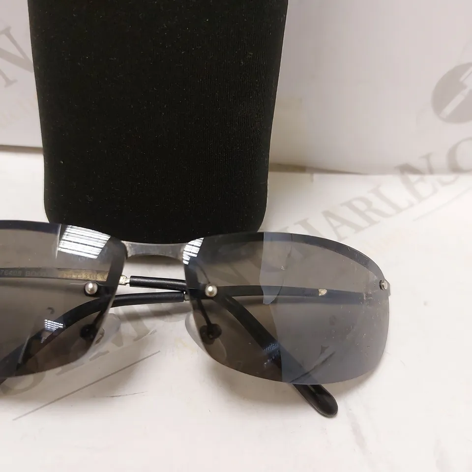 O'NEILL BLACK SUNGLASSES 