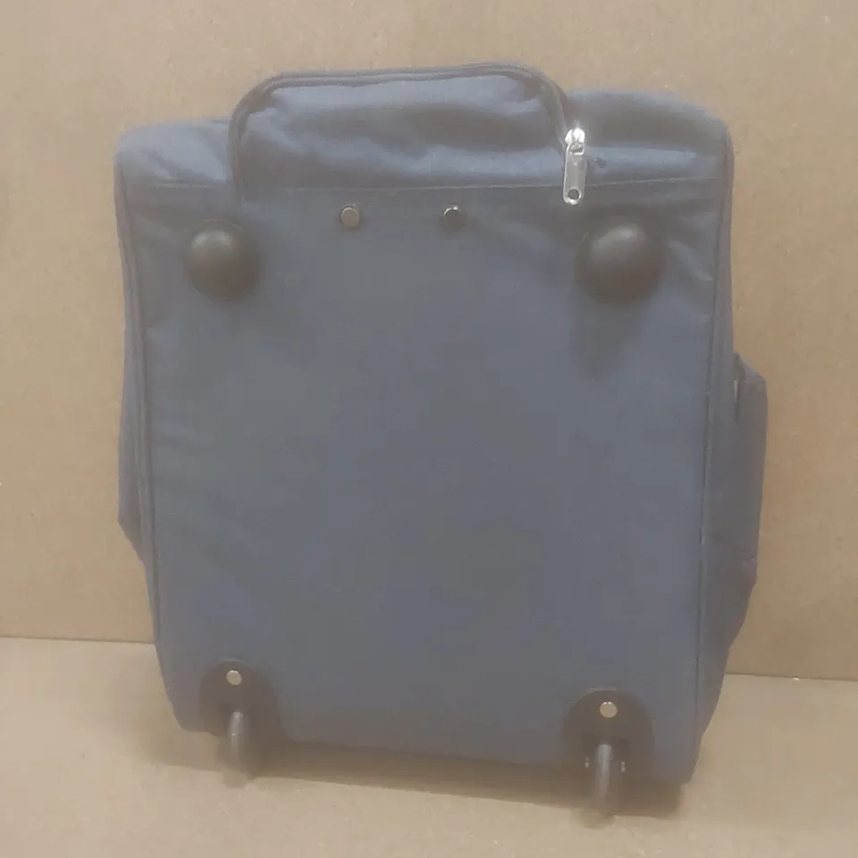 LUGG LIGHTWEIGHT TRAVEL CABIN BAG