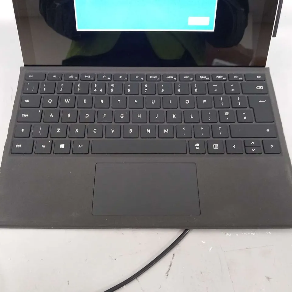 MICROSOFT SURFACE PRO 4 128GB 1724