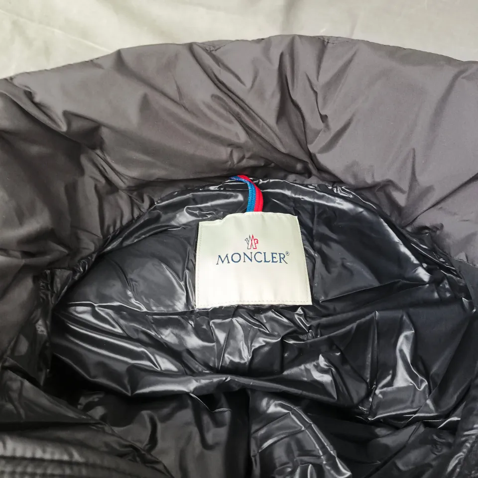 MONCLER PADDED JACKET - SIZE UNSPECIFIED 