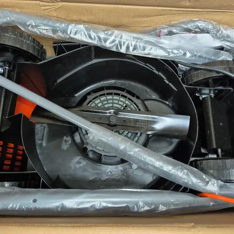 BLACK+DECKER 32CM ROTARY LAWNMOWER 