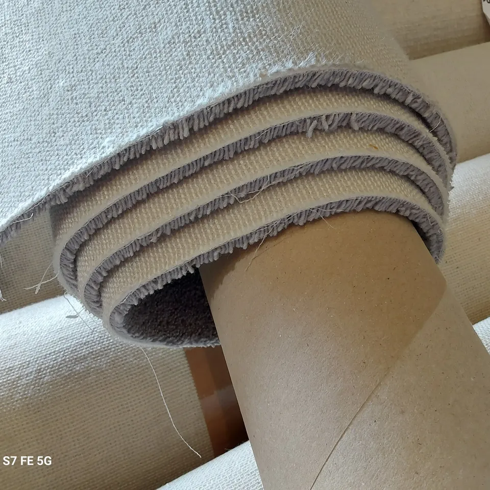 ROLL OF QUALITY DIMENSIONS PLAINS CARPET APPROXIMATELY 5M × 2.4M
