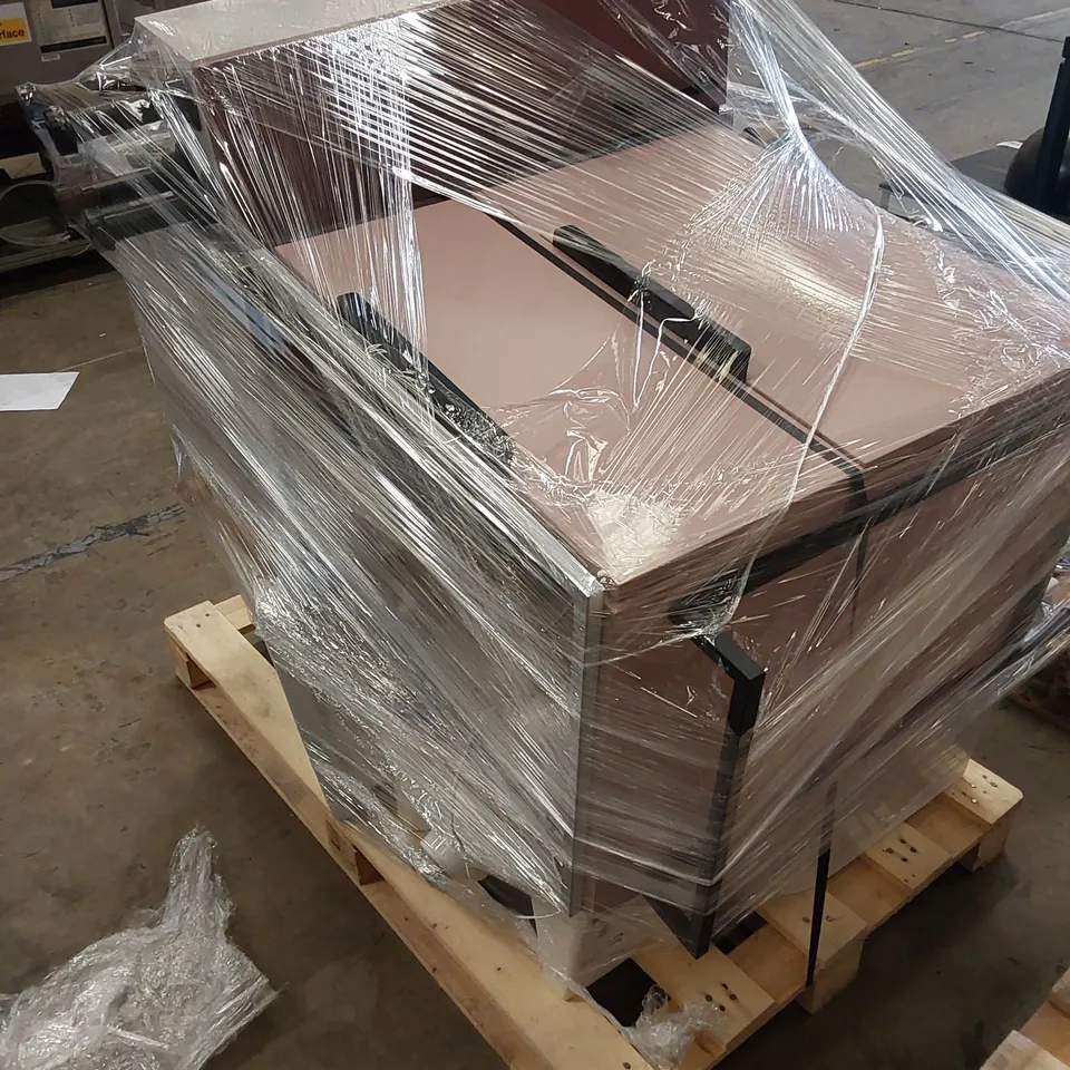 PALLET OF ASSORTED BATHROOM PRODUCTS. INCLUDING TOILET BASIN, VANITY UNIT, BATHROOM FURNITURE ETC