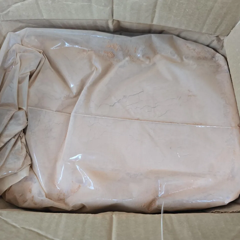 BOXED ULTRA VENTILATED FRENCH RED CLAY - COLLECTION ONLY