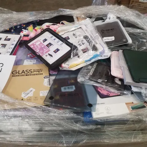 PALLET CONTAINING LARGE QUANTITY OF ASSORTED TABLET CASES
