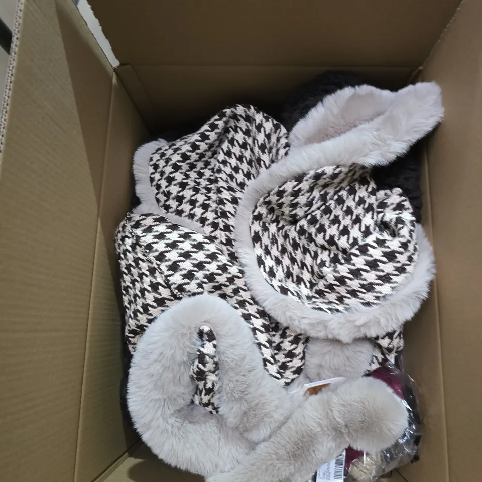 BOX OF APPROXIMATELY 25 CLOTHING ITEMS INCLUDING: ASOS BAG, GREEN PANTS AND BOOHOO TOP