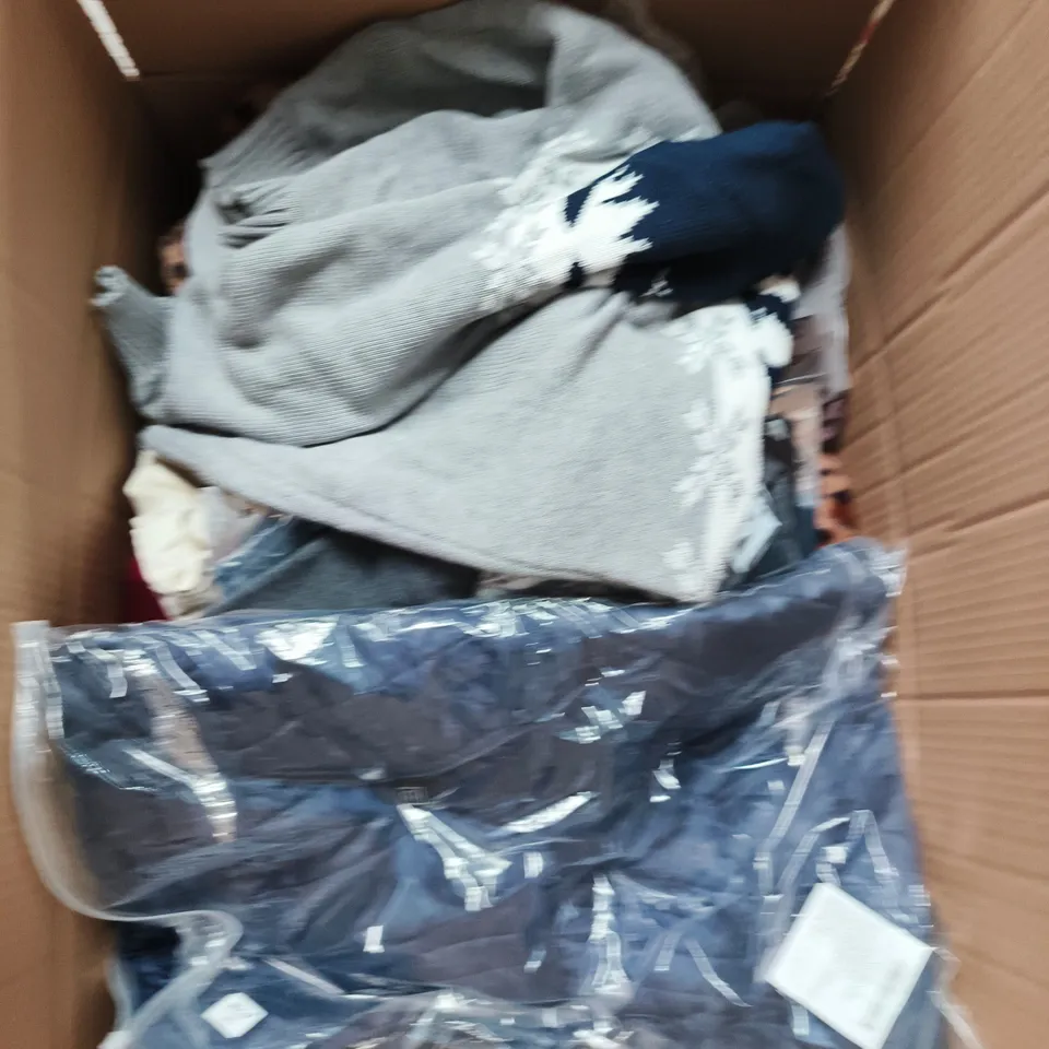 LARGE BOX OF APPROXIMATELY 25 ASSORTED CLOTHING ITEMS IN VARIOUS COLOURS, STYLES AND SIZES - COLLECTION ONLY