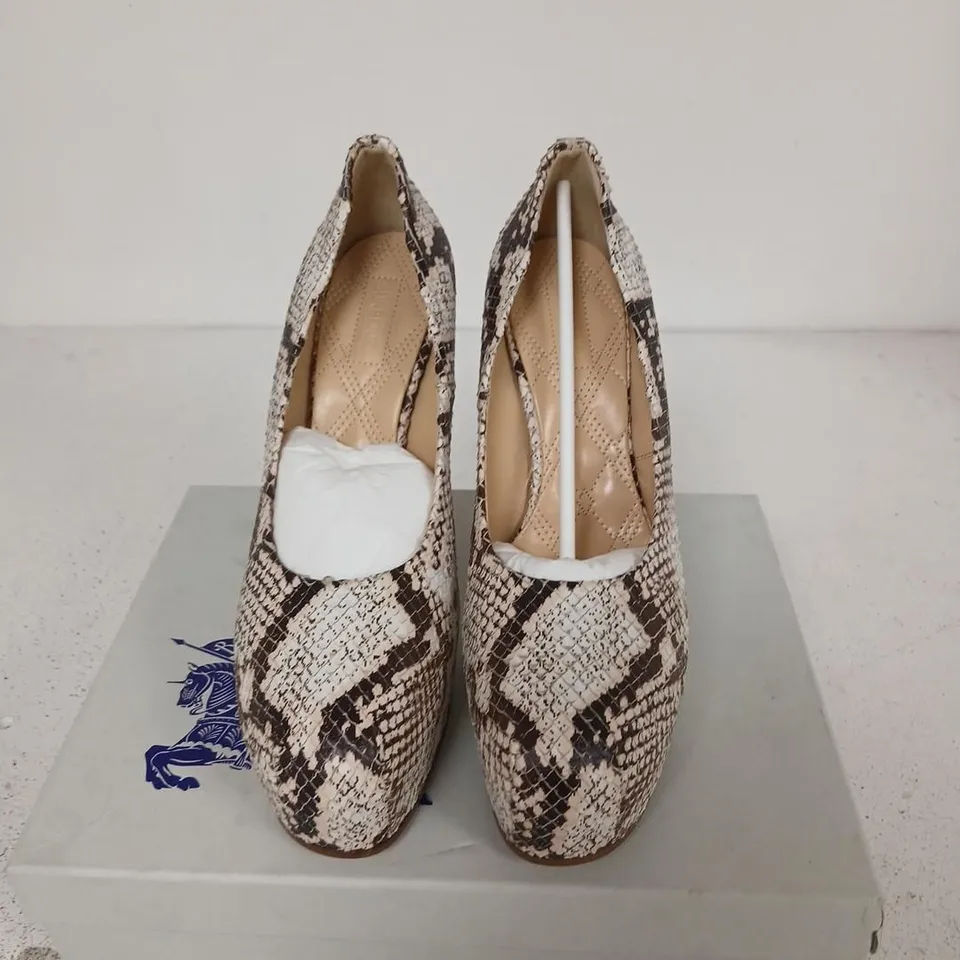 BURBERRY SNAKE PRINT LEATHER HIGH HEEL – WOMEN'S, UK4 (EU36)
