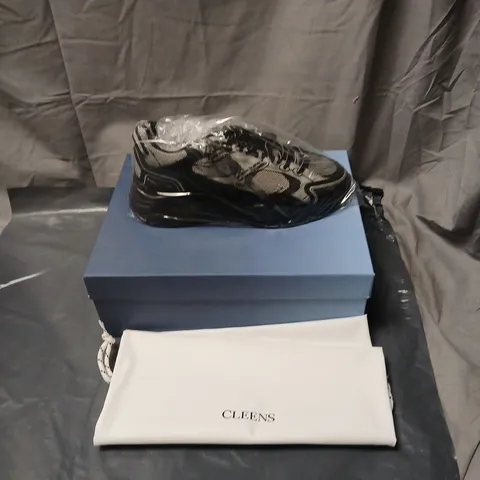 CLEENS SILVER BULLET  ATHLETIC SNEAKERS, BLACK/GREY MESH, IN BLUE BOX UK SIZE 7.5