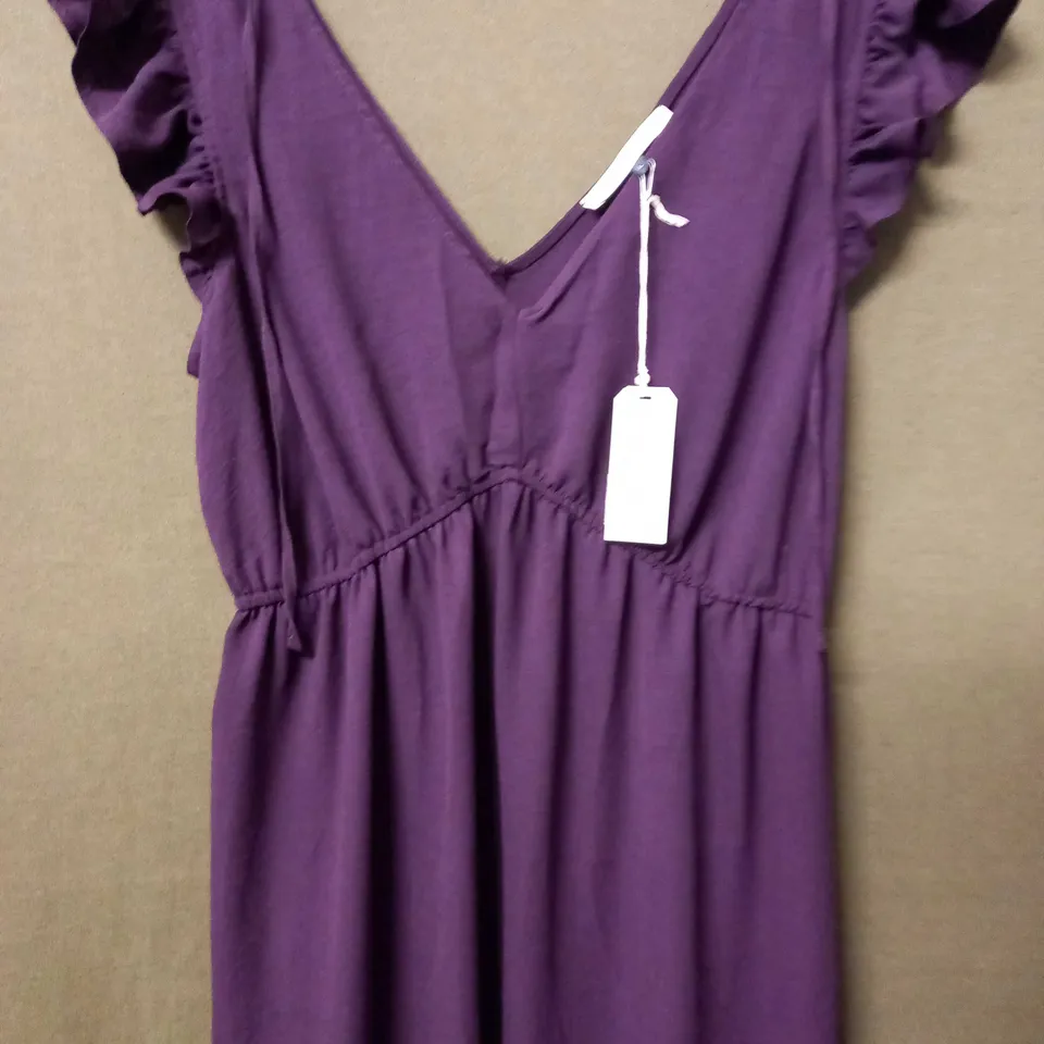 MAISON DE NIMES V-NECK MIDI DRESS IN PLUM - LARGE