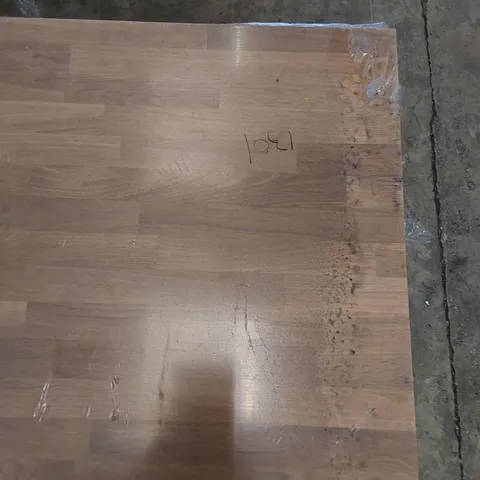 PALLET OF ASSORTED WORKTOPS APPROXIMATELY 3M