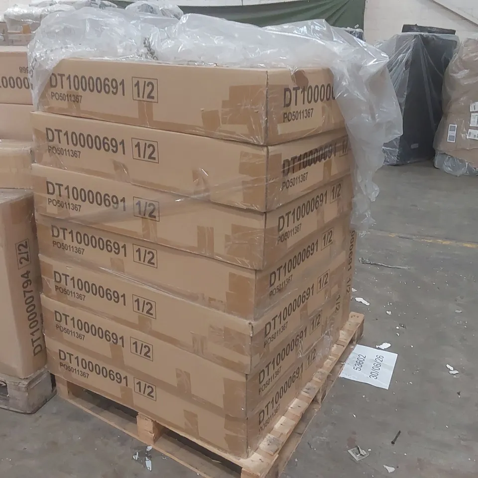 PALLET CONTAINING A LARGE QUANTITY OF ASSORTED DESIGNER FURNITURE PARTS INCLUDING: DINING TABLE PARTS ECT