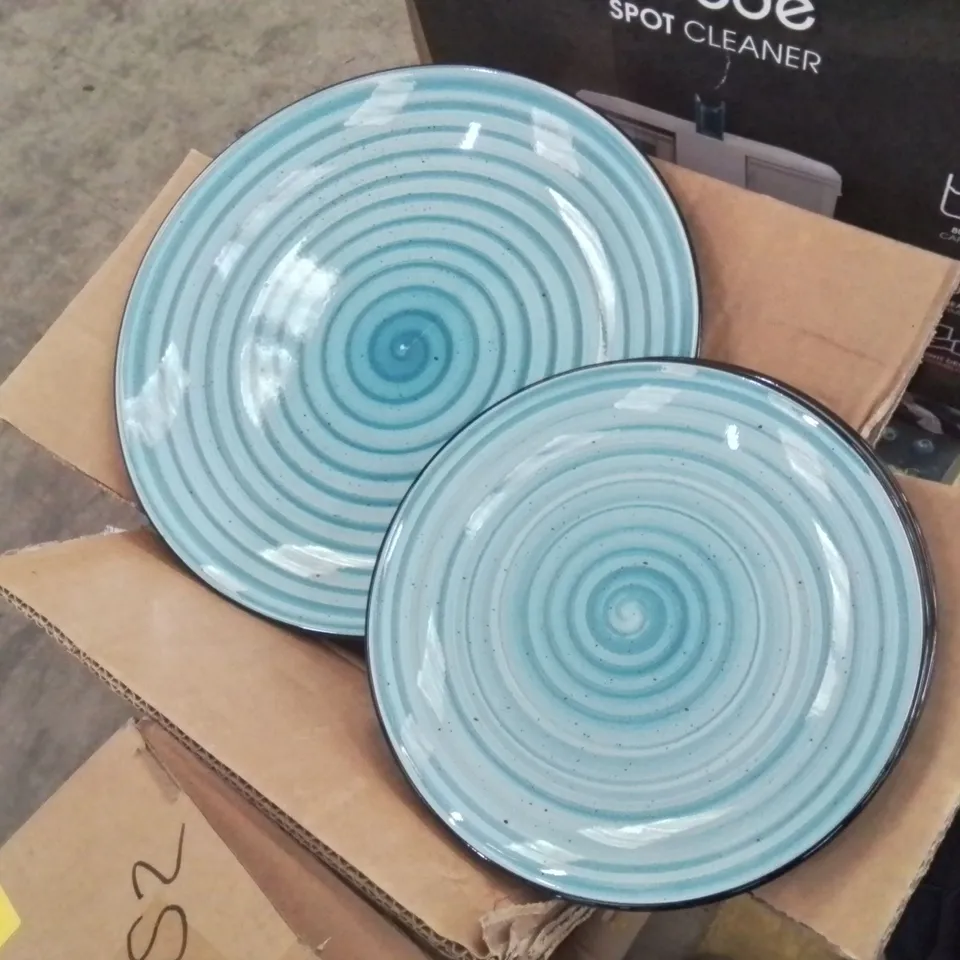 BOXED 12 PIECE DINNERWARE SET, SERVICE FOR 4