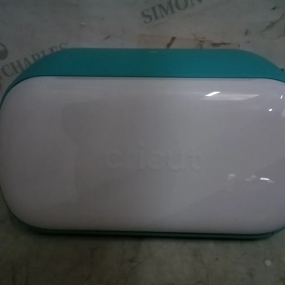 BOXED CRICUT JOY COMPACT SMART CUTTING MACHINE 