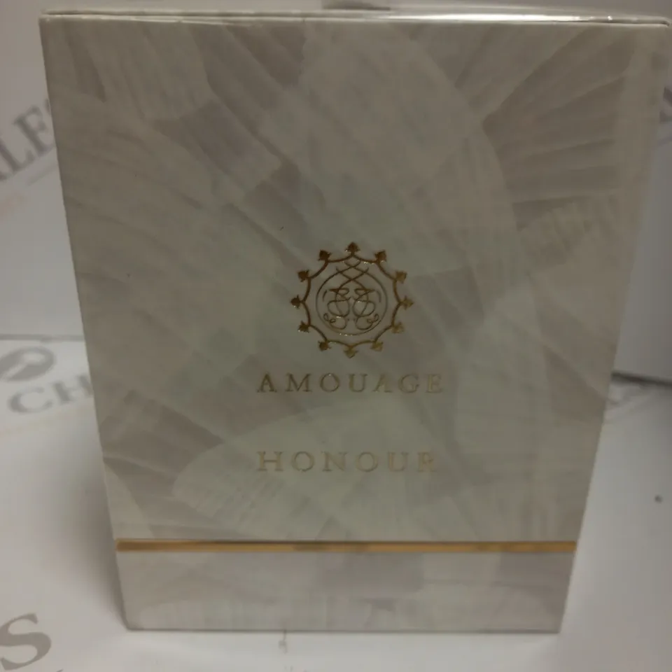 BOXED AMOUAGE HONOUR EAU DE PARFUM 100ML
