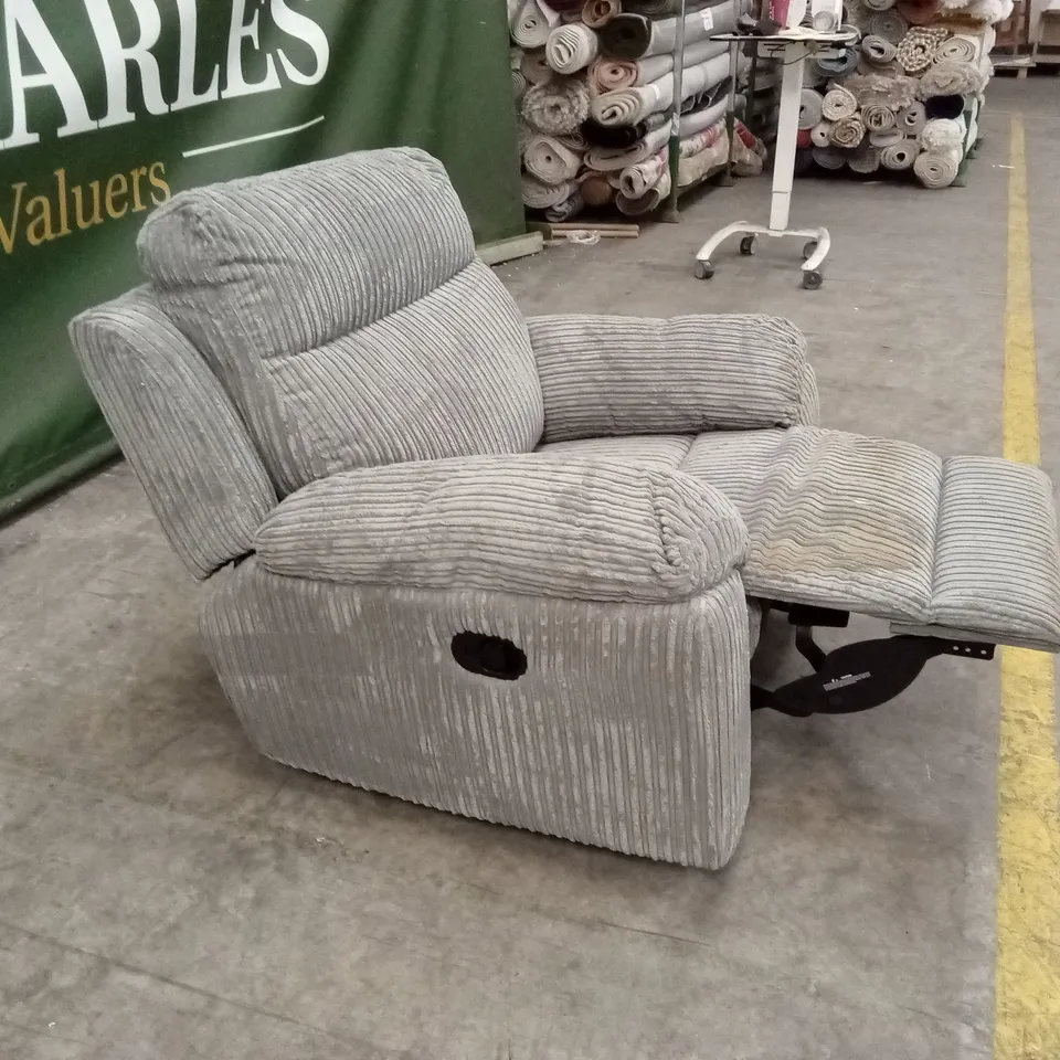 BARON FABRIC MANUAL RECLINER ARMCHAIR RRP £549