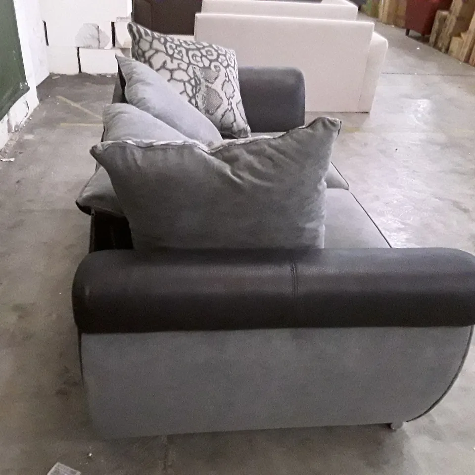 QUALITY DESIGNER 2 SEATER SOFA - GREY/BLACK FABRIC