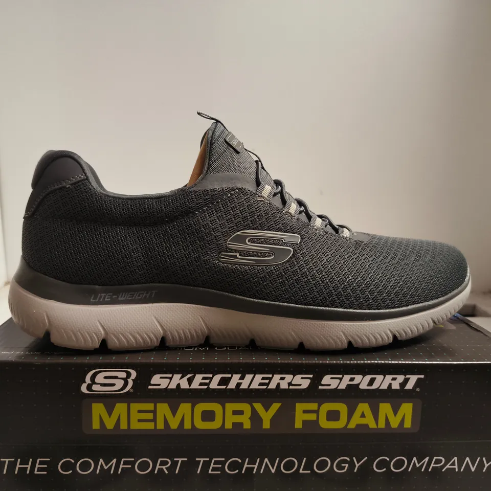 BOXED PAIR OF SKECHERS SPORT MEMORY FOAM MEN'S TRAINERS – UK 10